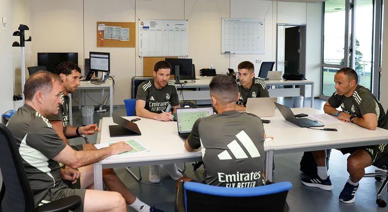 Filosofi 'Keras' Xabi Alonso di Real Madrid: Semua Harus Lari, Termasuk Kiper!