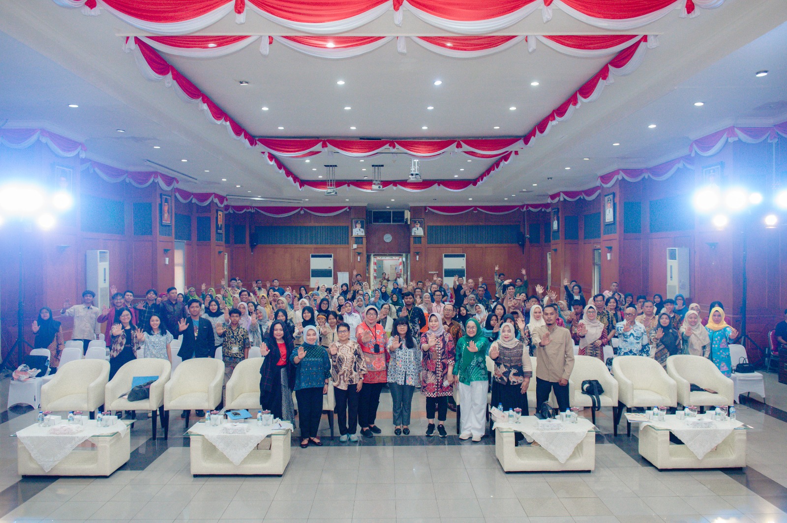 Seminar Gugah Nurani Indonesia: Mewujudkan Generasi Sehat, Bertanggung Jawab dan Peduli dengan Lingkungan yang Aman & Nyaman