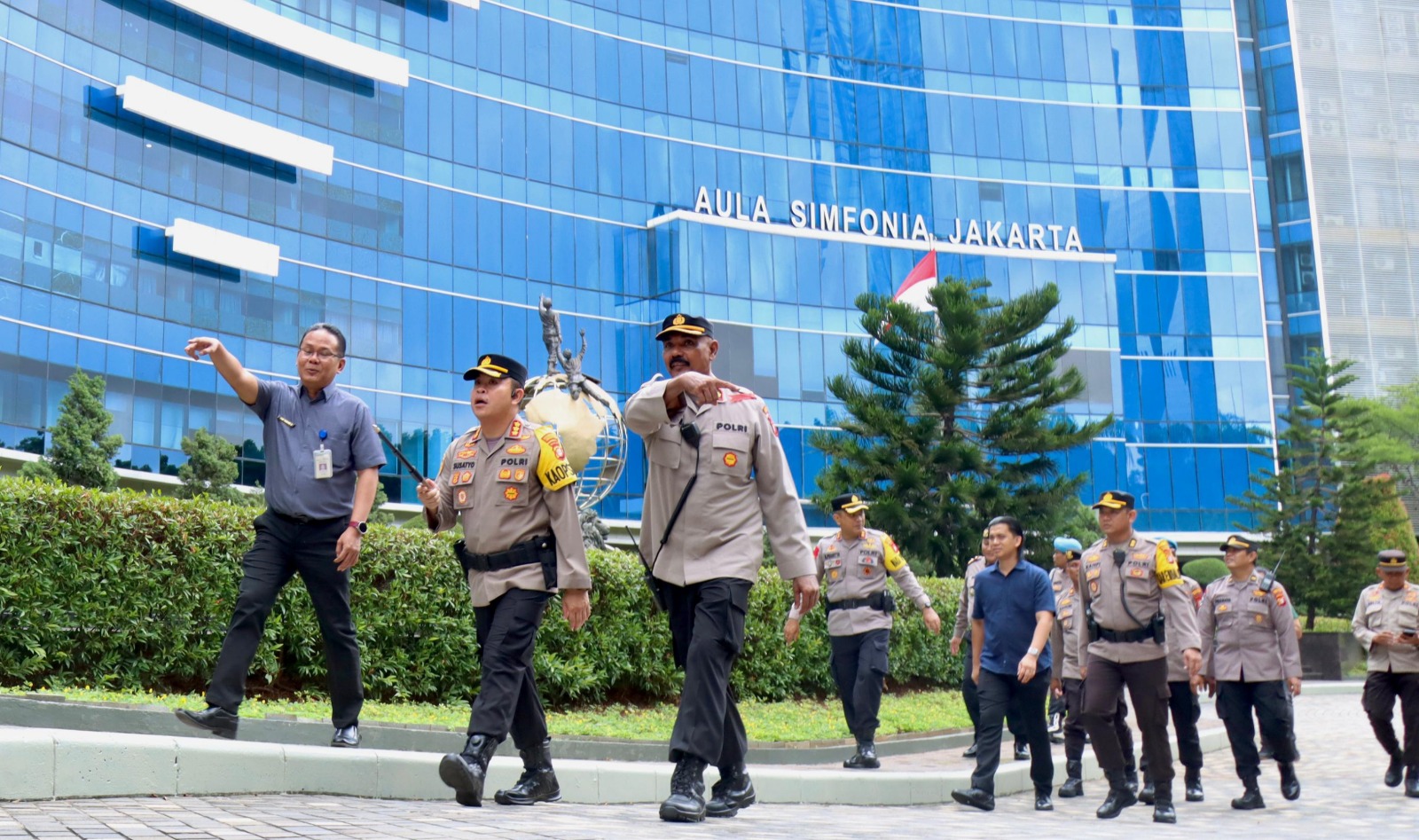 Kapolres Metro Jakpus Sidak Pengamanan Ibadah Natal di Gereja Reformed Injili Kemayoran