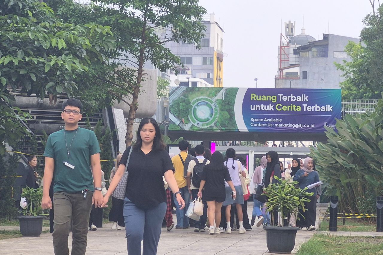 Akses Mudah dan Fasilitas Lengkap, Blok M Jadi Tempat Ekspresi Para Muda Mudi