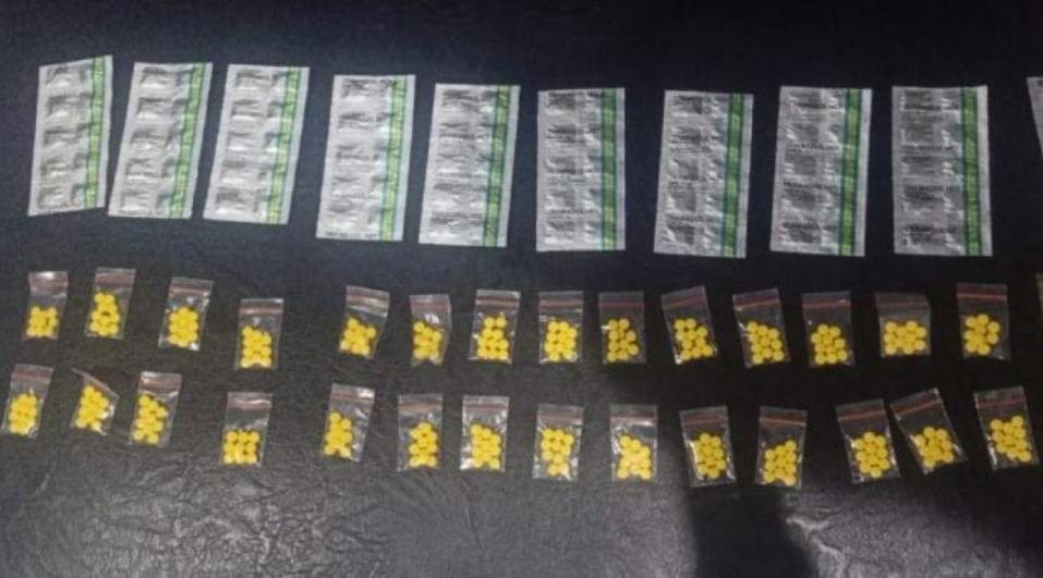 Ratusan Butir Tramadol dan Hexymer Diamankan dari Tangan Penjual Obat di Sosial Media
