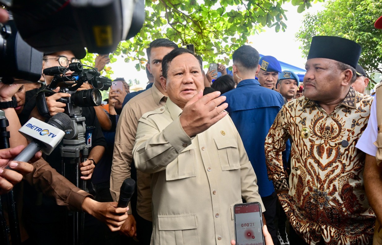 Prabowo Hapus Utang KUR Petani Terdampak Banjir Aceh-Sumatera