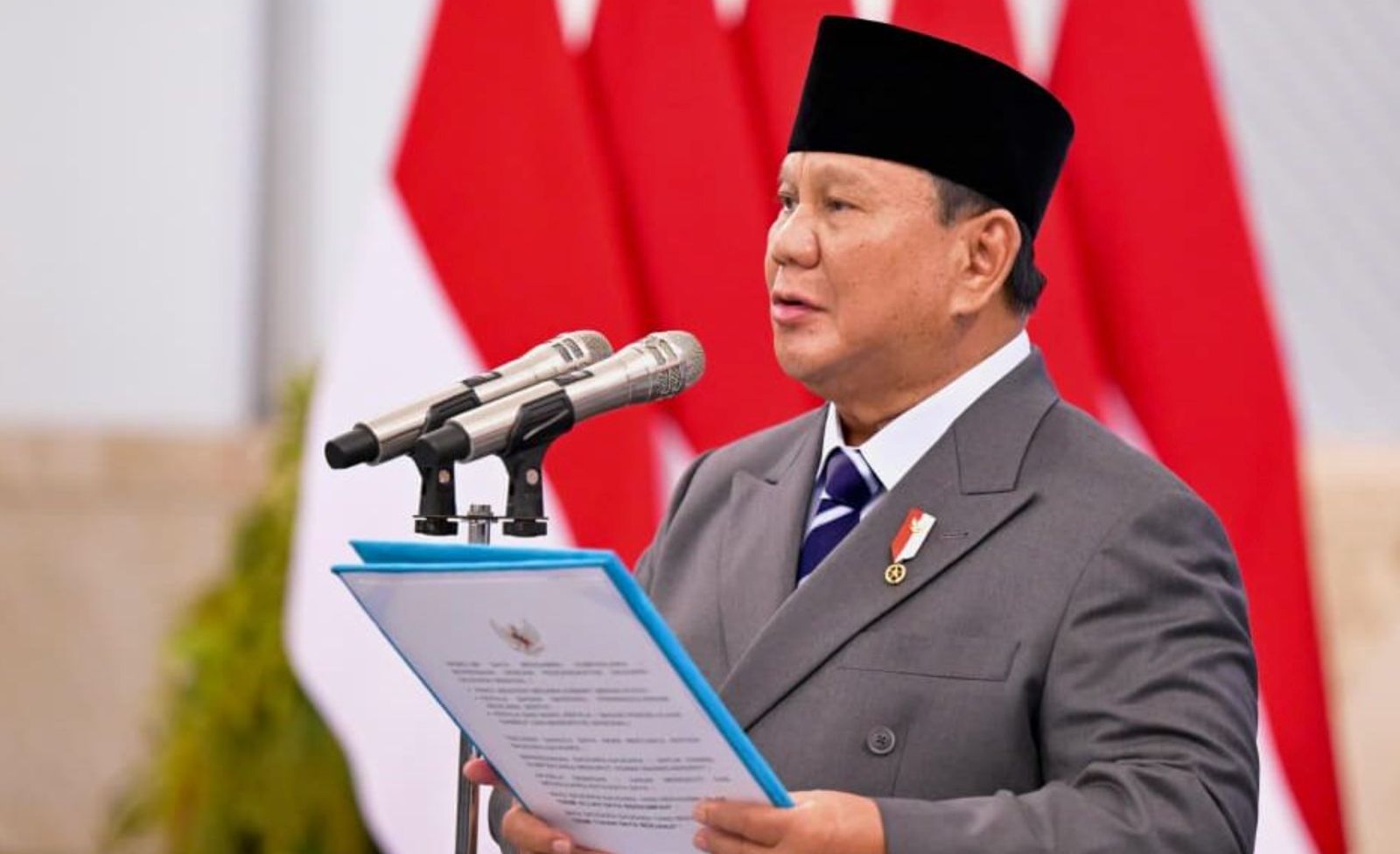 Prabowo Lantik Letjen Kristomei Sianturi Jadi Kepala BNPB, Dua Pimpinan BPGMN Juga Dilantik