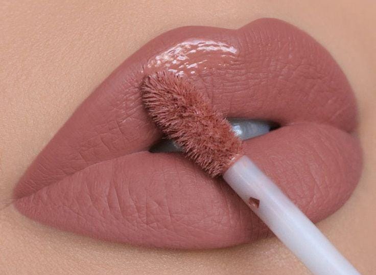 Bibir Gelap Jangan Khawatir, Ini Rekomendasi Produk Lipstik yang Cocok