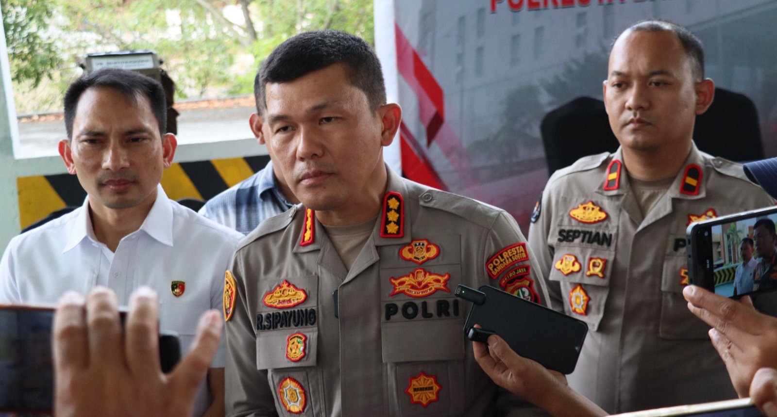 Diduga Lecehkan Anak di Pesawat, Pria 50 Tahun Diciduk Polisi Saat Mendarat di Bandara Soetta