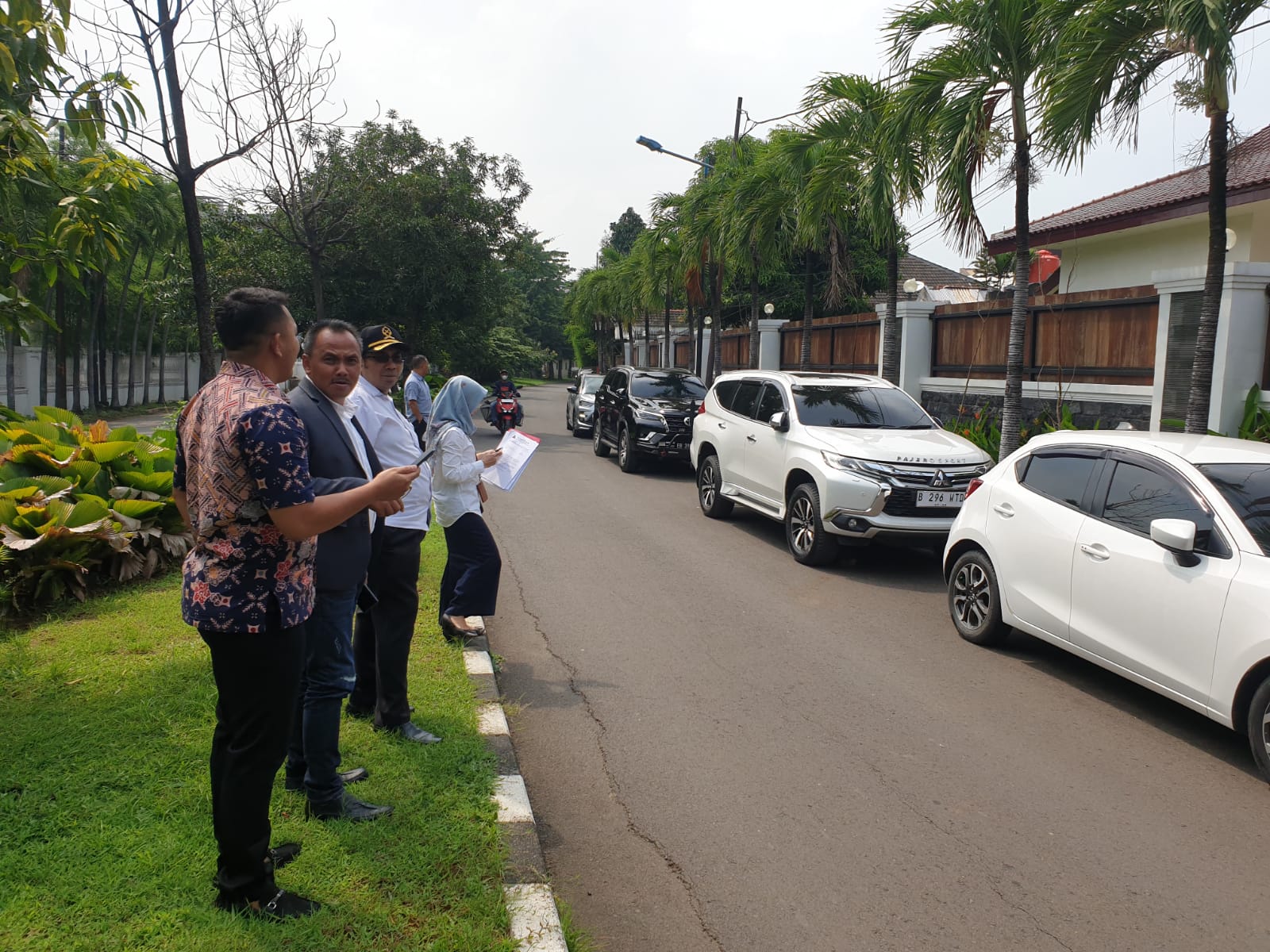 Tim Pengadilan Negeri Jakarta Timur Cek Rumah Putri Zulhas, Ada Apa?