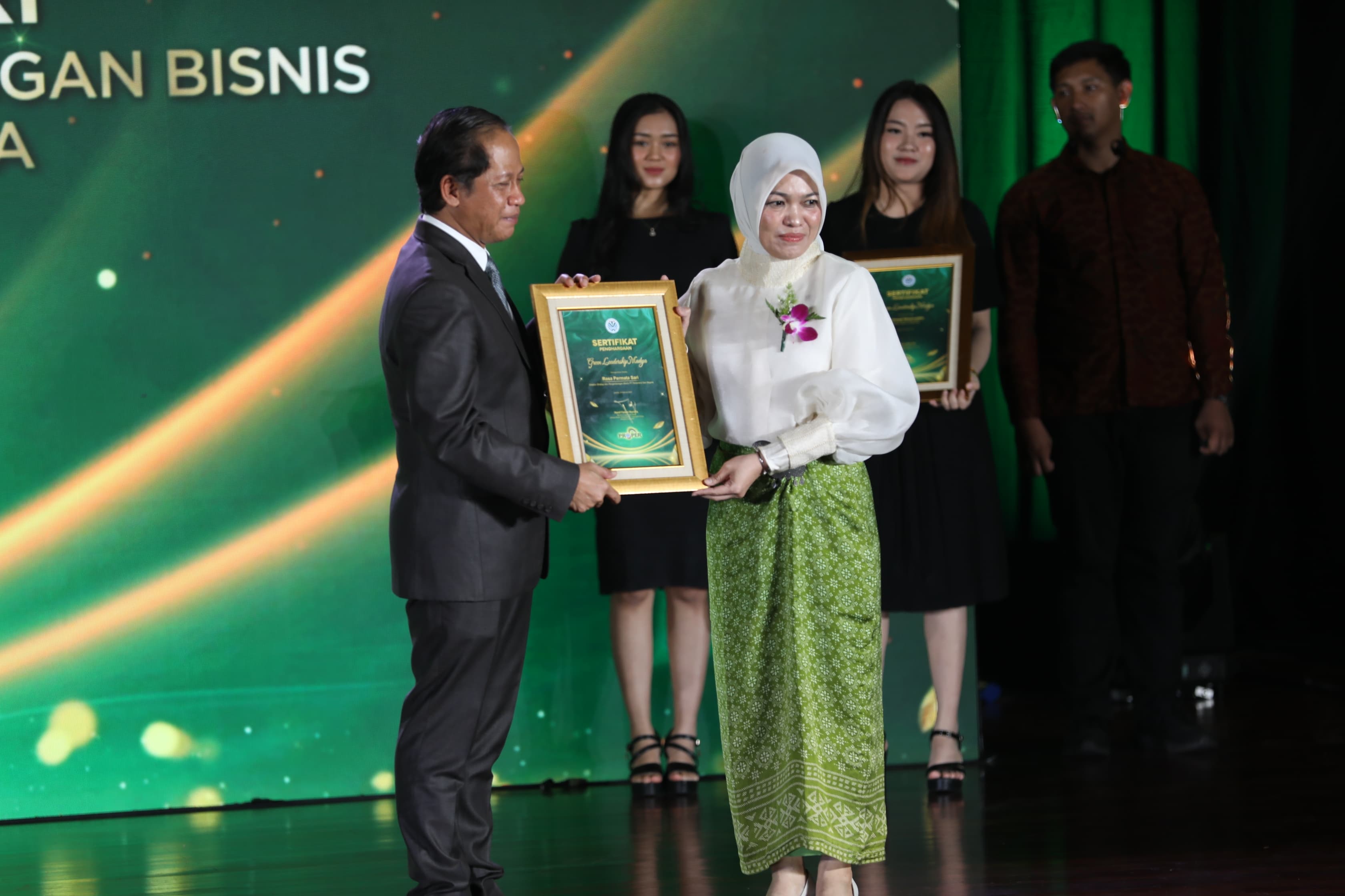 Super Green! PGN Group Borong 10 Penghargaan Anugerah Lingkungan PROPER 2024