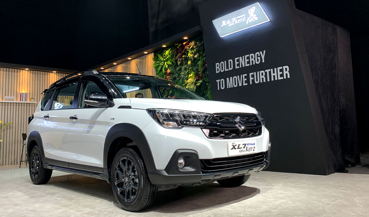Suzuki New XL7 Hybrid Alpha Kuro Resmi Diluncurkan Sebagai Varian Tertinggi