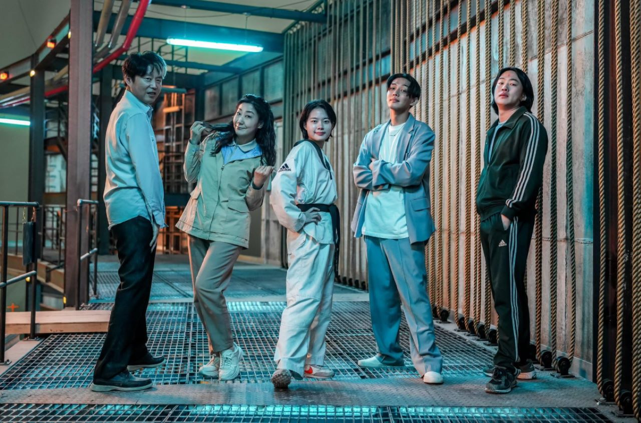 Profil 6 Pemeran Film HI-FIVE: Jinyoung GOT7 Jadi Villain Pemimpin Sekte Sesat
