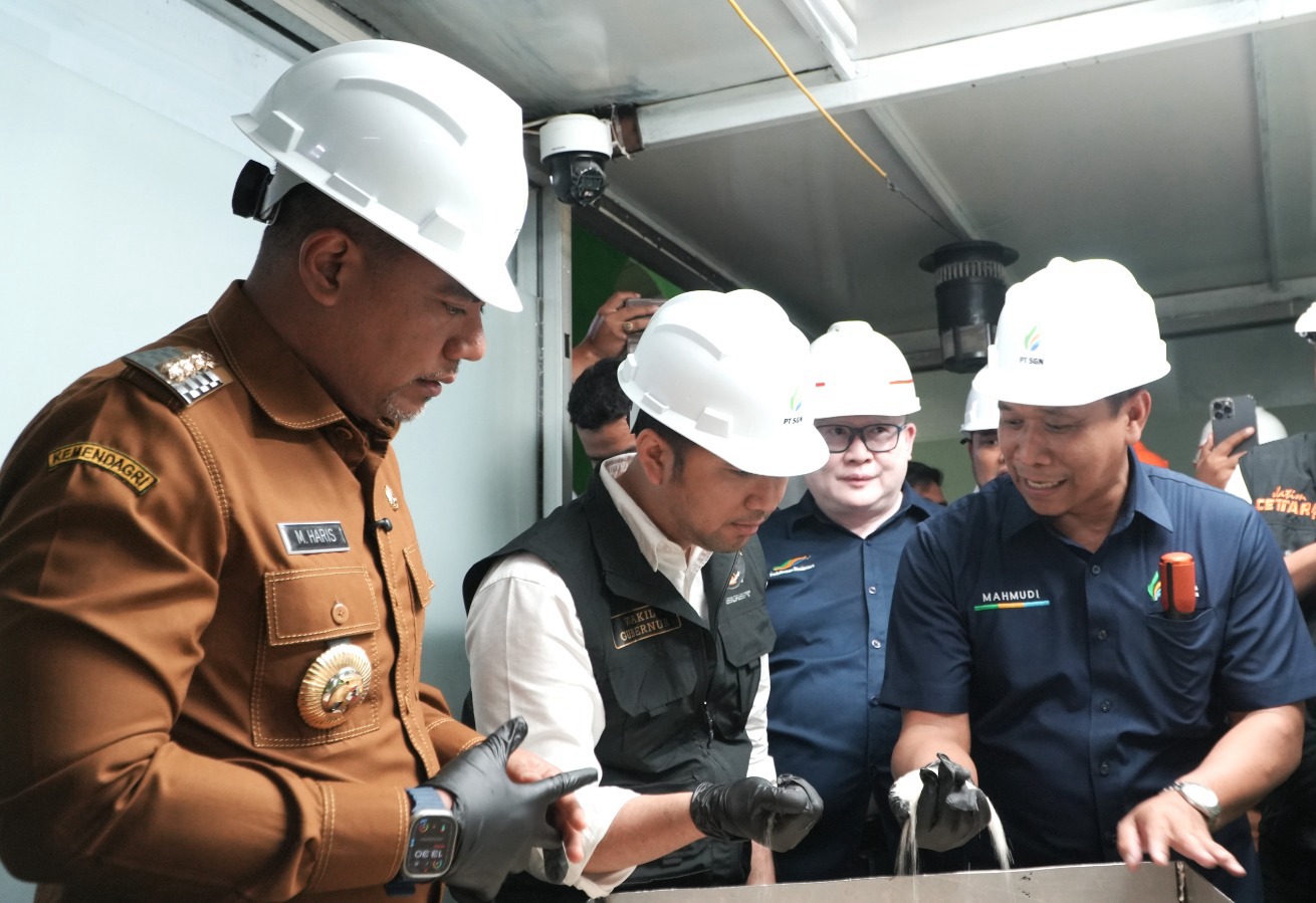 Kunker ke Pabrik Gula Gending, Wagub Jatim Tegaskan Komitmen Pemerintah Percepat Serapan Gula Petani