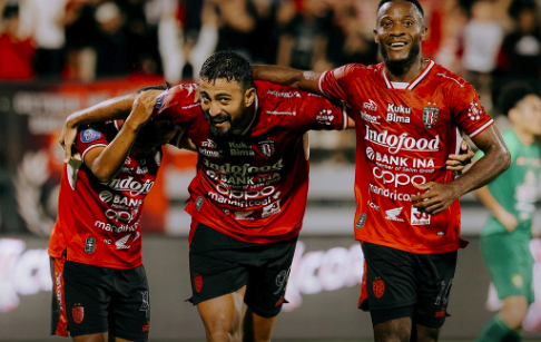 Bali United vs Persebaya 0-2: Posisi Bajol Ijo di Puncak Klasemen Terancam!