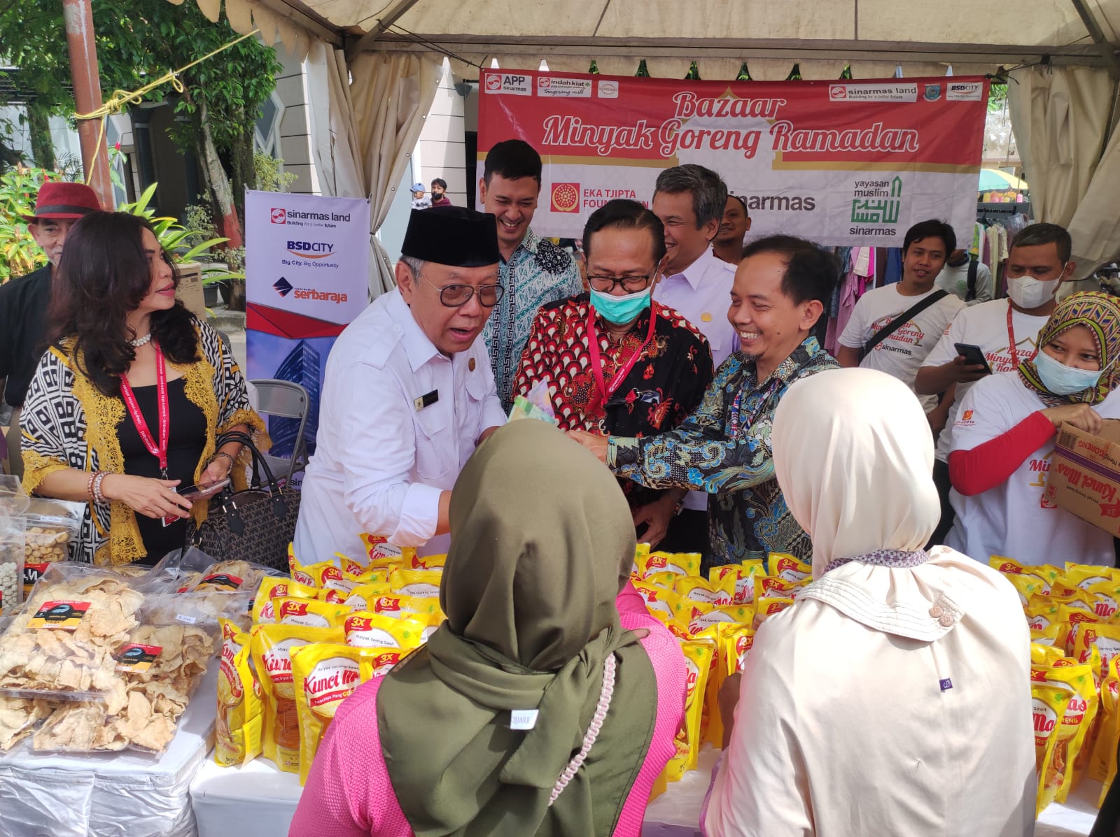 IKPP Gelar Wakaf Al-Quran dan Bazar Minyak Goreng Murah