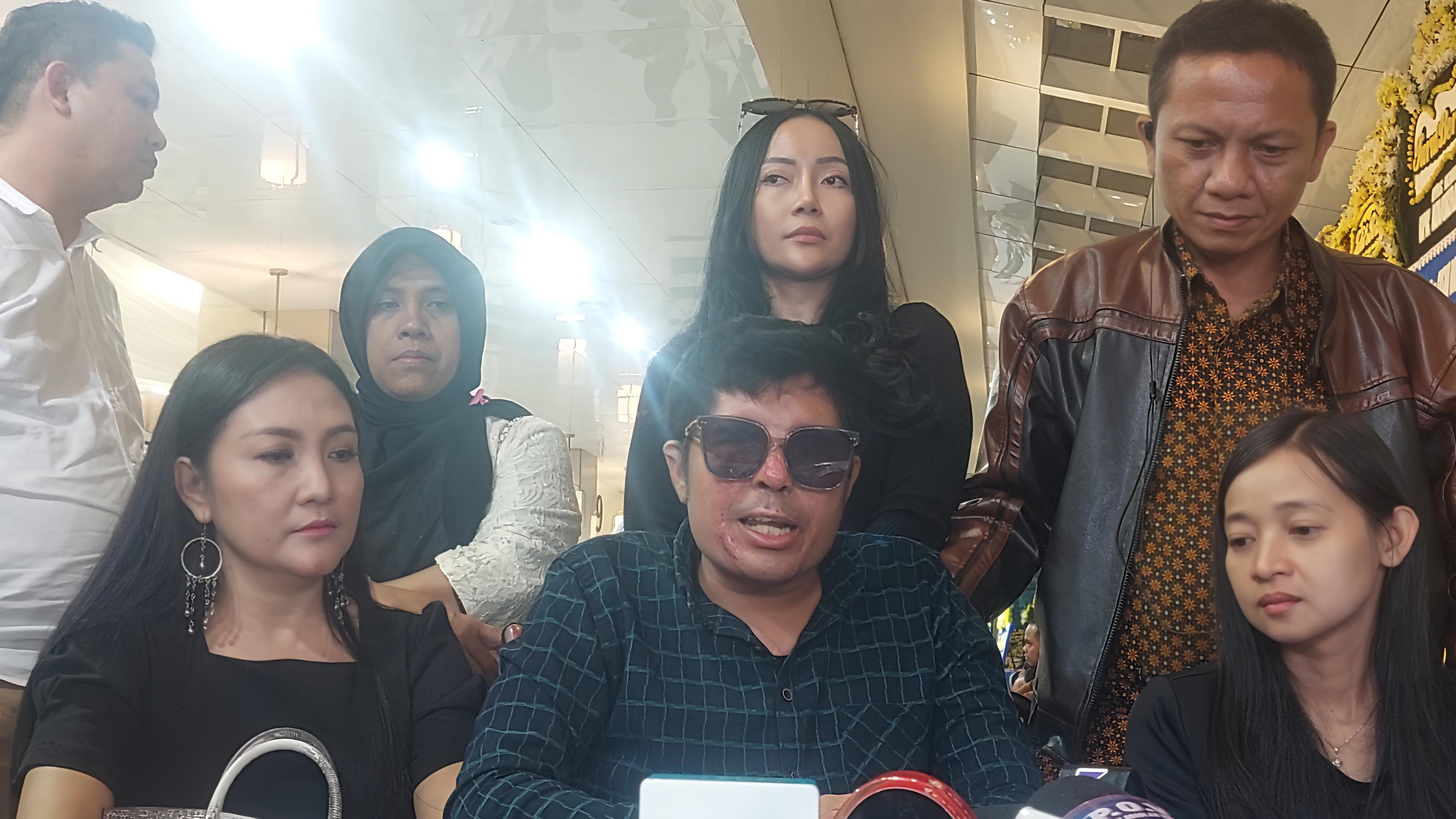 Agus Salim Ancam Laporkan Denny Sumargo ke Polisi Jika Uang Donasi Tetap Dialihkan ke Korban Bencana NTT