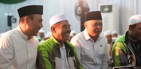 Menhub Apresiasi Gojek Berangkatkan Umrah 70 Mitra Driver Legend