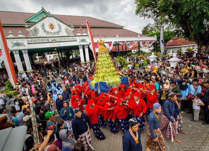 4 Tradisi Maulid Nabi yang Masih Lestari Hingga Kini