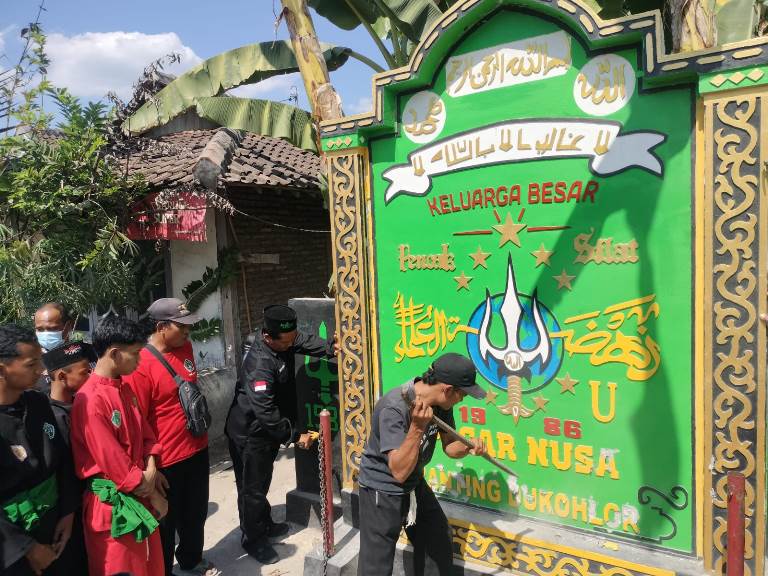  Tujuh Tugu Silat di Bojonegoro Mulai Dibongkar