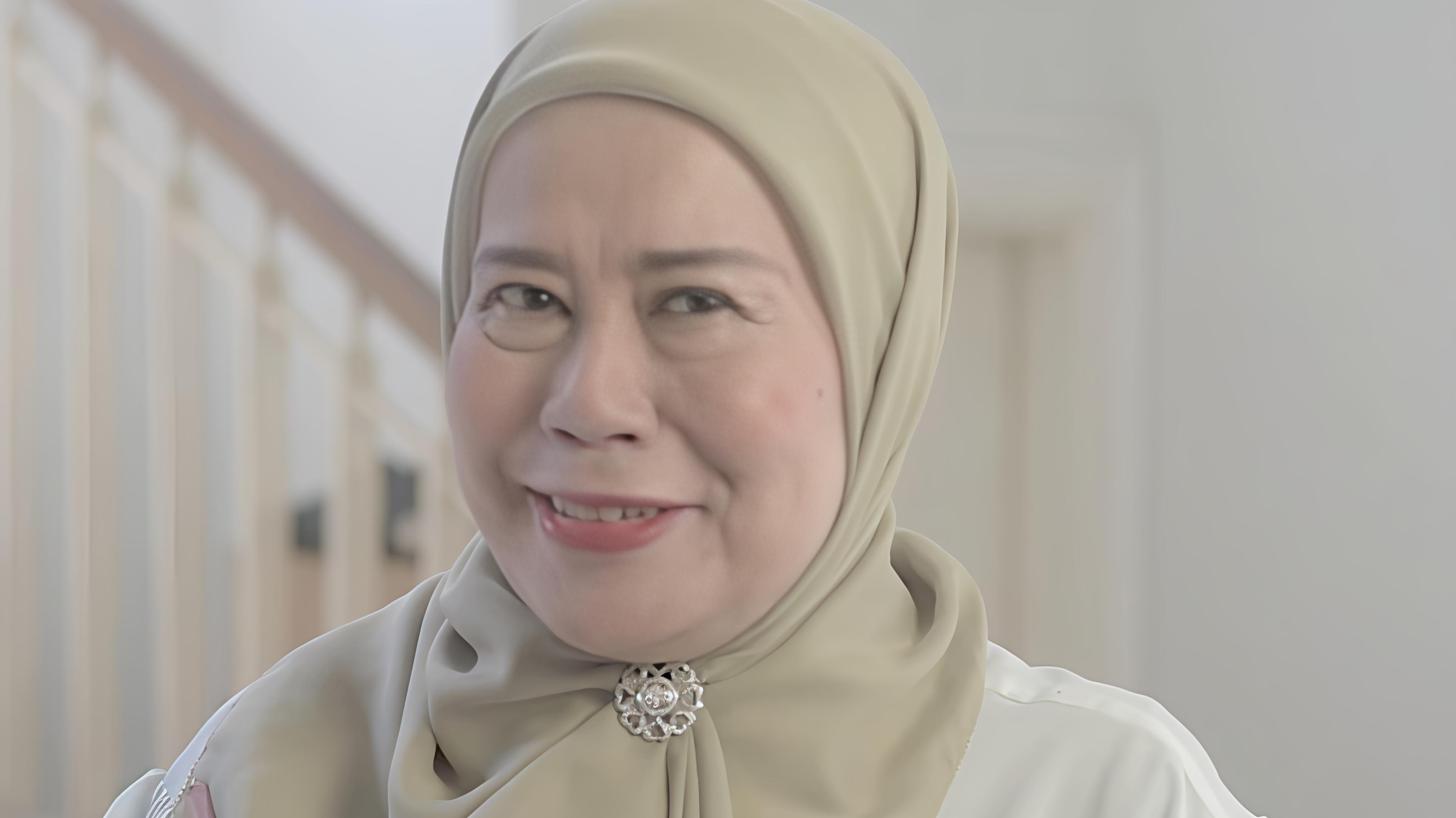 Dewi Yull Pastikan akan Hadir di Pemakaman Ray Sahetapy di TPU Tanah Kusir