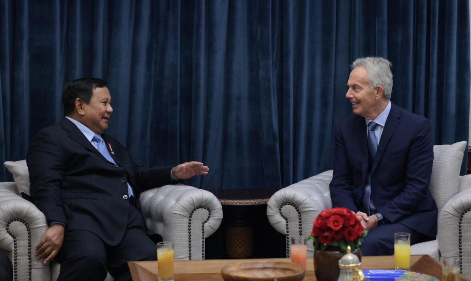 Prabowo Temui Tony Blair di Kertanegara, Bahas Perkembangan Strategis Global