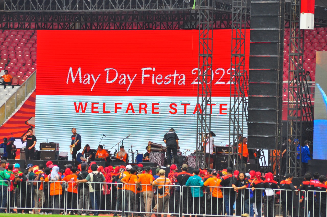 Govinda dan Jamrud Hibur Demonstran di May Day Fiesta 2022, Buruh Makin Semangat Suarakan Aspirasi