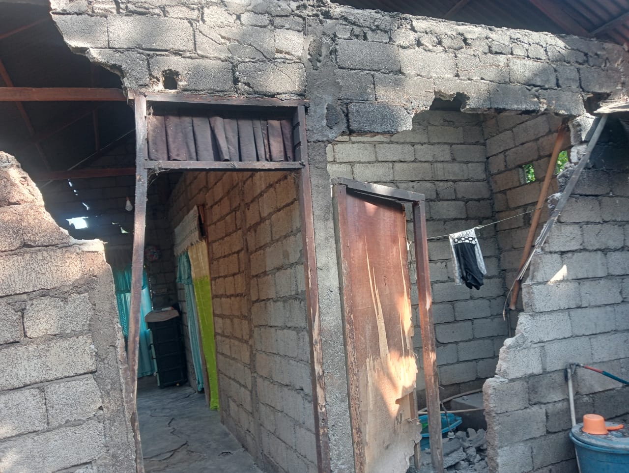 Update BNPB Gempa M7,6: 1 Korban Jiwa, 233 Gempa Susulan, dan Ratusan Bangunan Rusak