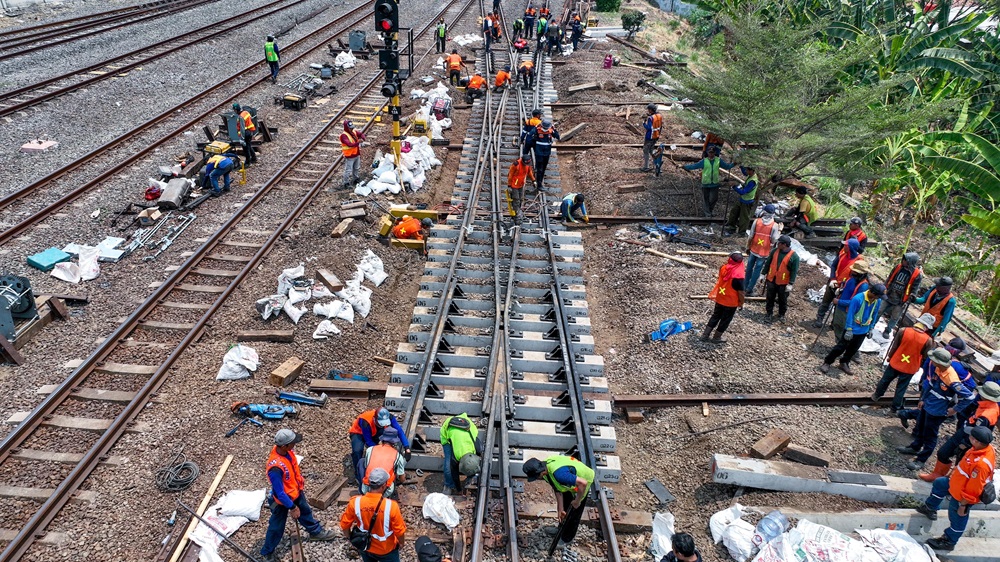 Tingkatkan Keselamatan, KAI Ganti Rel Sepanjang 45.950 Meter 