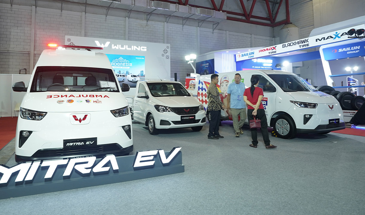 Wuling Formo Max dan Mitra EV Hadirkan Solusi Mobilitas Komersial di GIICOMVEC 2026