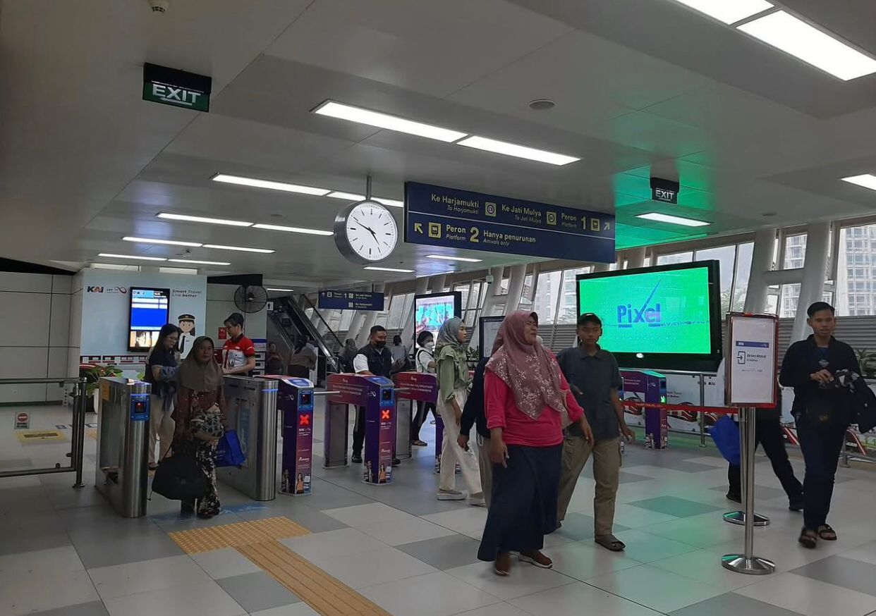 21 Juta Penumpang Naik LRT Jabodebek Sepanjang 2024, Rekor Harian Tertinggi Bulan Ini