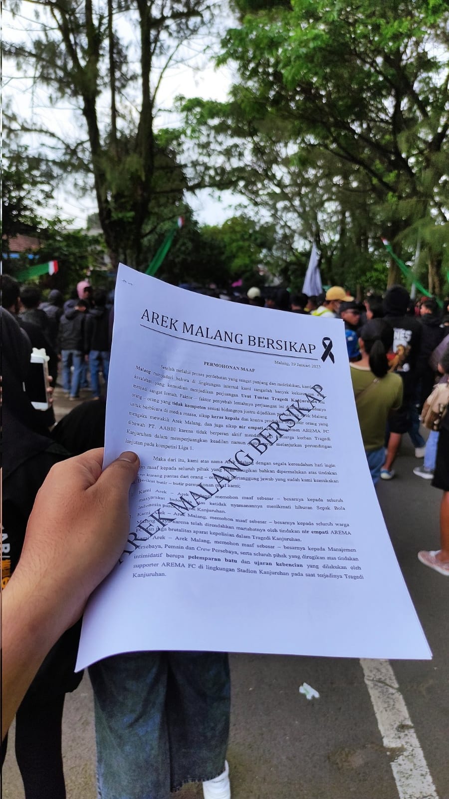 Jiwa Besar Arek Malang Bersikap: Minta Maaf ke Seluruh Indonesia dan Persebaya