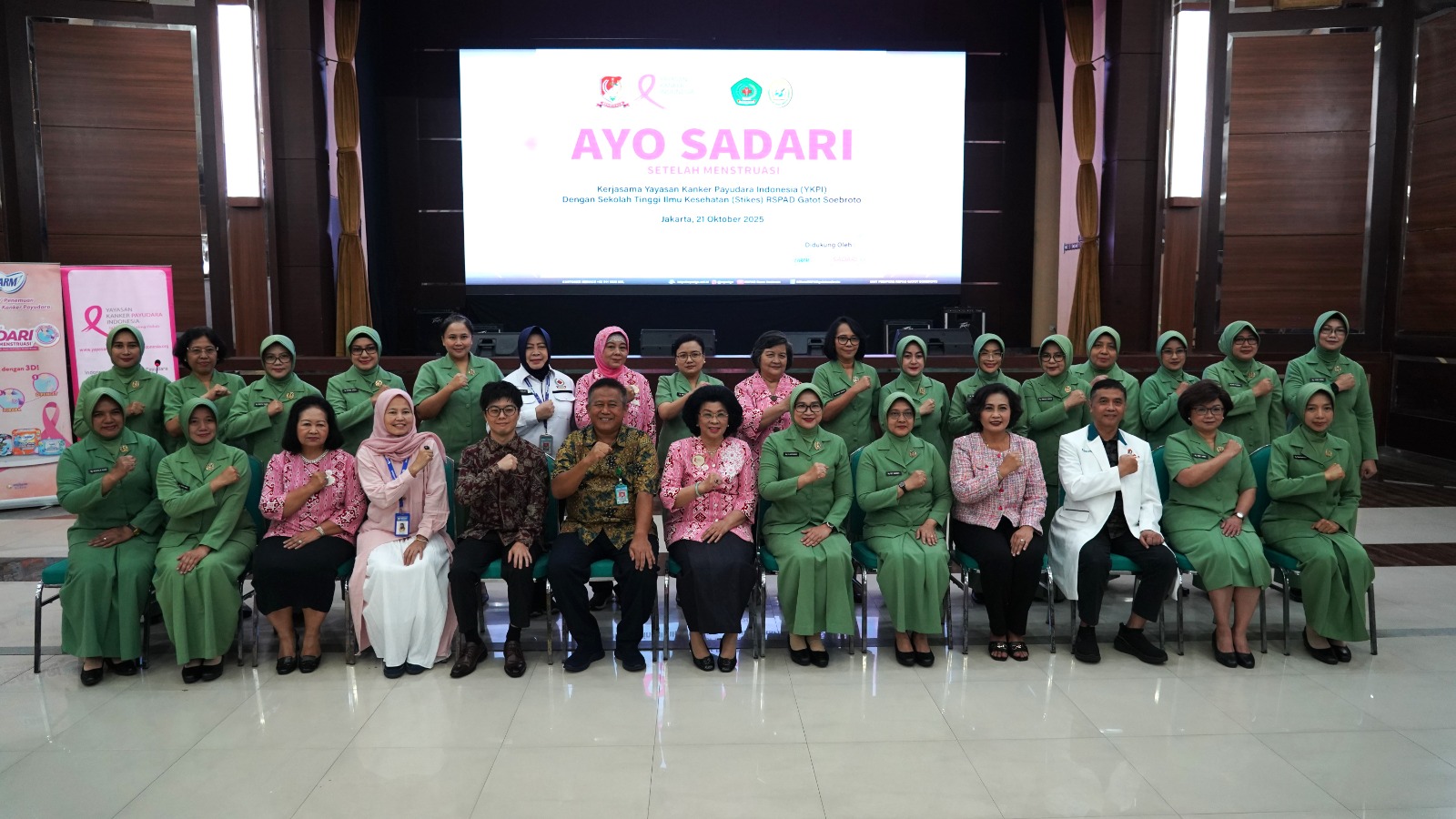 Charm dan YKPI Ajak 1.000 Mahasiswi Jakarta Kenali Pentingnya Deteksi Dini Kanker Payudara