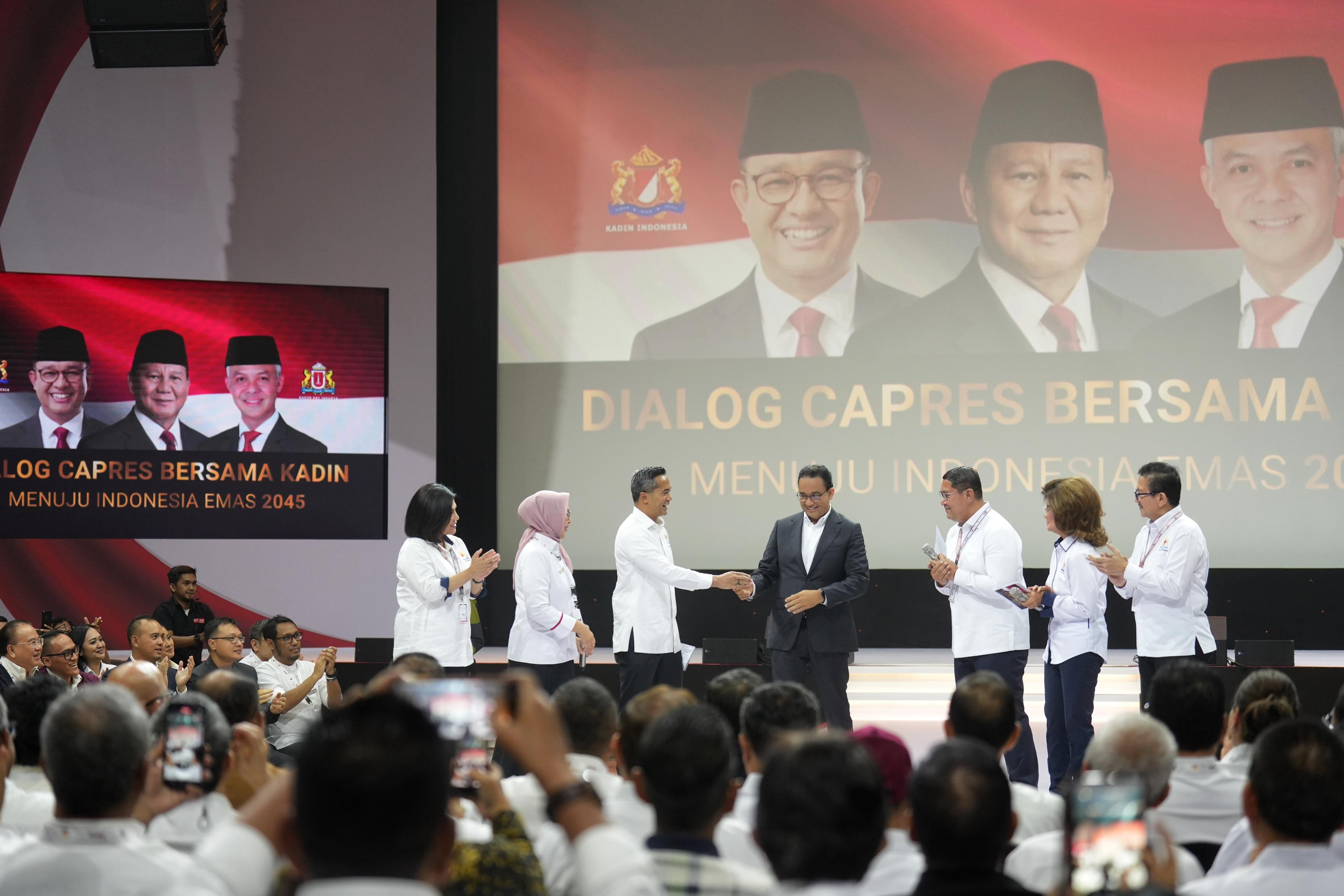 Hadiri Dialog Capres Bersama Kadin, Anies Paparkan Program Satu Perekonomian