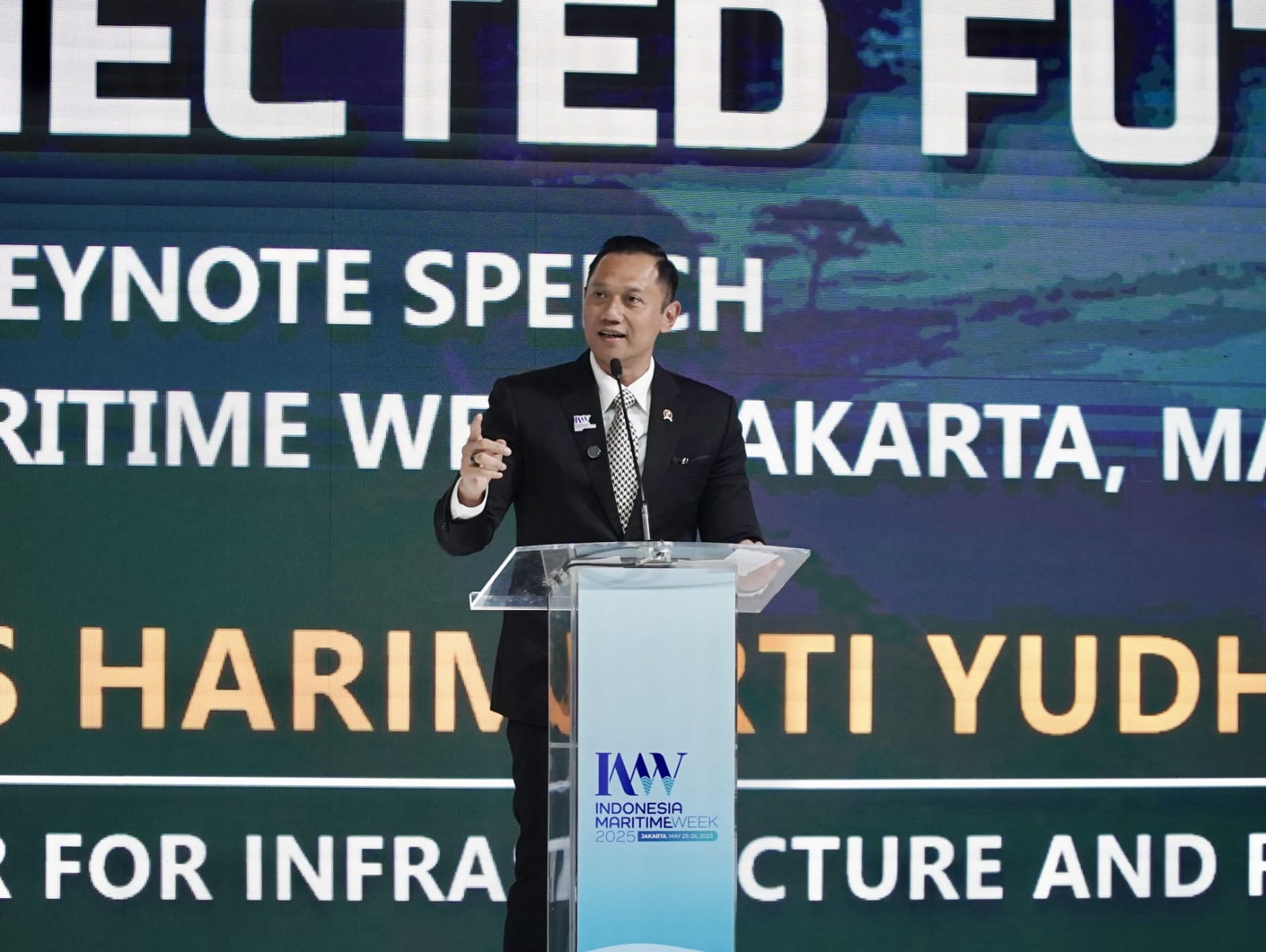 AHY Klaim Sektor Maritim Bisa Genjot Pertumbuhan Ekonomi RI hingga 8%, Target 1.900 Triliun