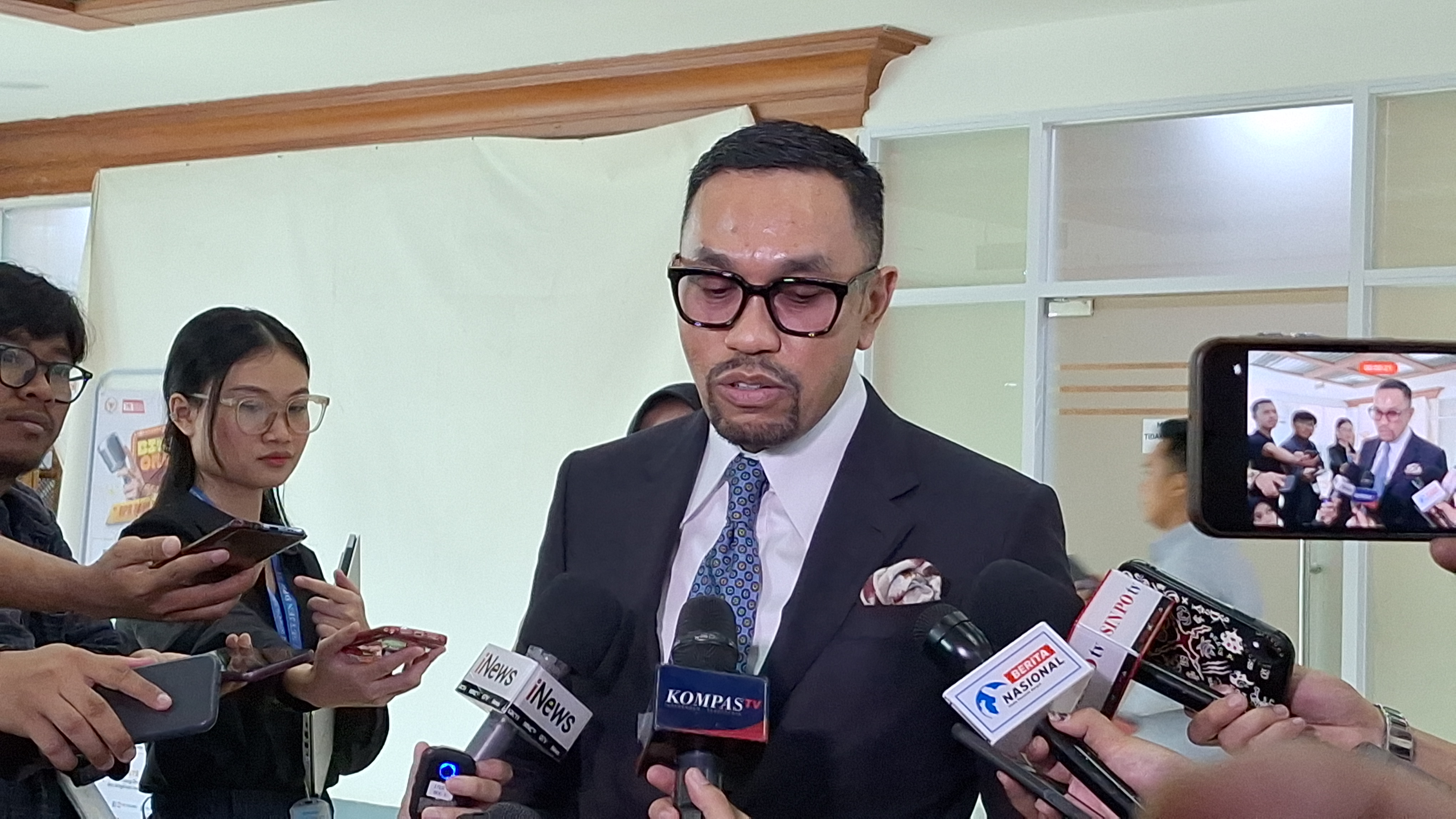 Sahroni Soal Jokowi Ingin Jadi Ketum PSI: Contohlah Pak SBY, Hidup Tenang Usai Tak Jadi Presiden