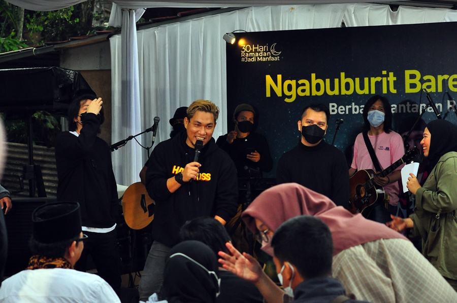 Armada Band Bersama Dompet Dhuafa Berbagi Dengan Warga Sekitar Setu Tujuh Muara, Gelar Konser Nunggu Bedug