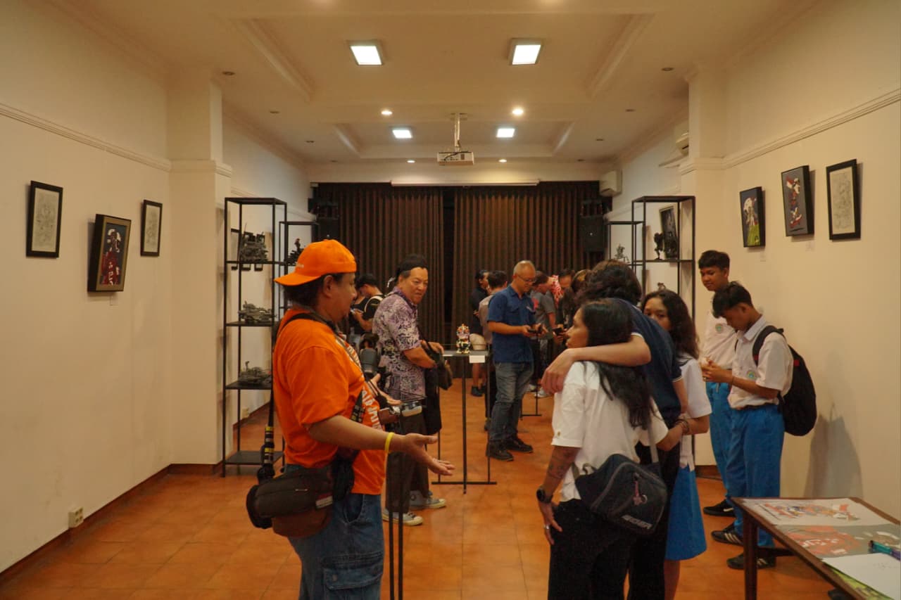 Wisma Jerman Buka Pameran ESCape, Limbah Plastik Disulap Jadi Karya 3 Dimensi