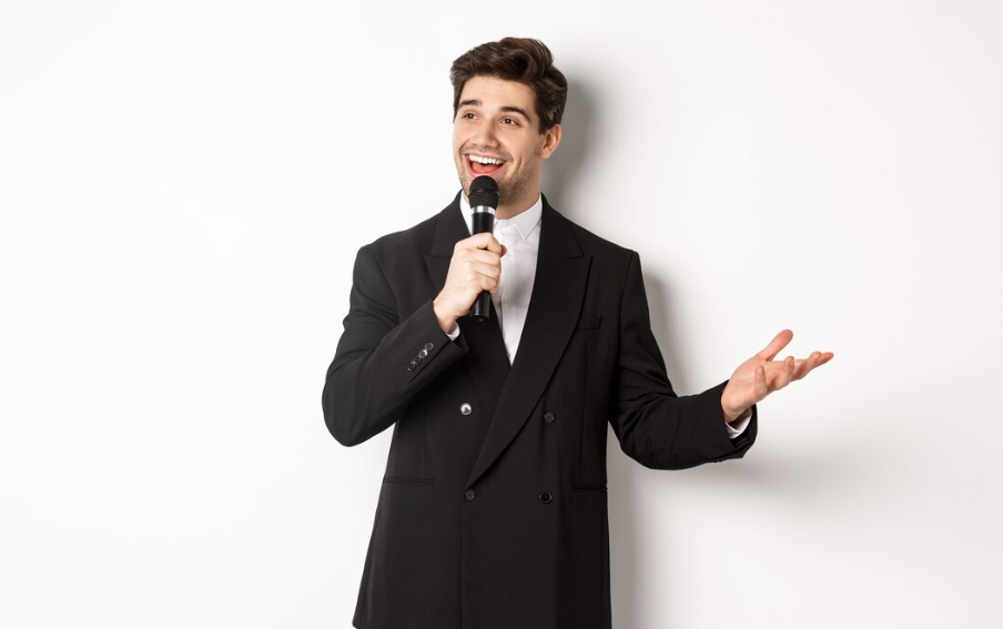 5 Tip Percaya Diri Menjadi MC Profesional di Berbagai Acara