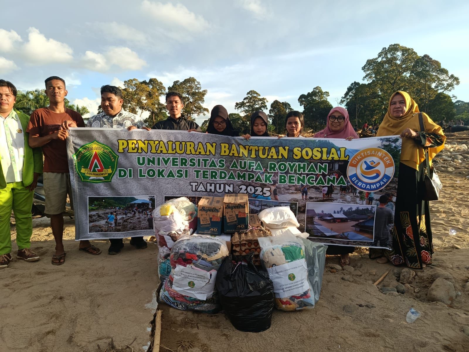 Kemdiktisaintek Percepat Tanggap Darurat Bencana Banjir–Longsor Sumatera