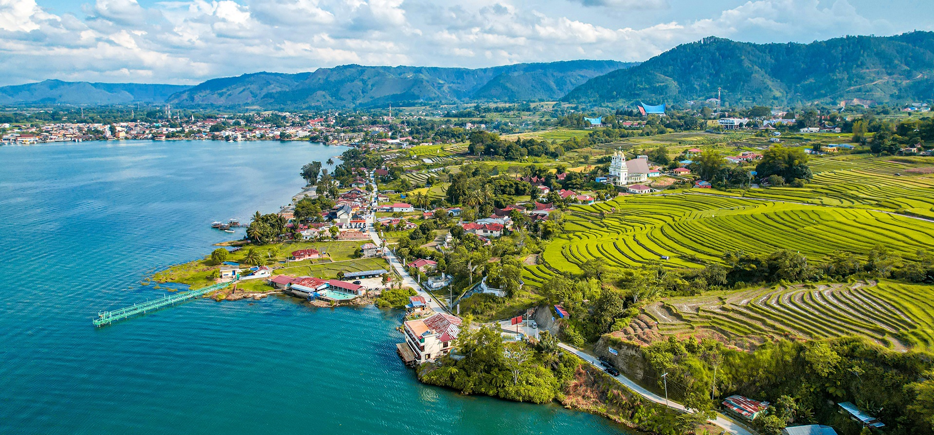 Sambut Liburan Sekolah, Ini Dia 4 Destinasi Wisata Danau Toba dan Samosir Pilihan tiket.com