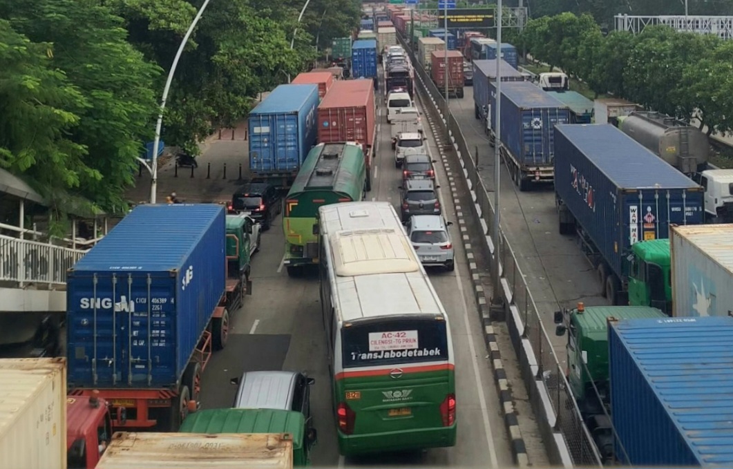 Macet Horor di Tanjung Priok, Pramono Pastikan Layanan Publik Tetap Optimal