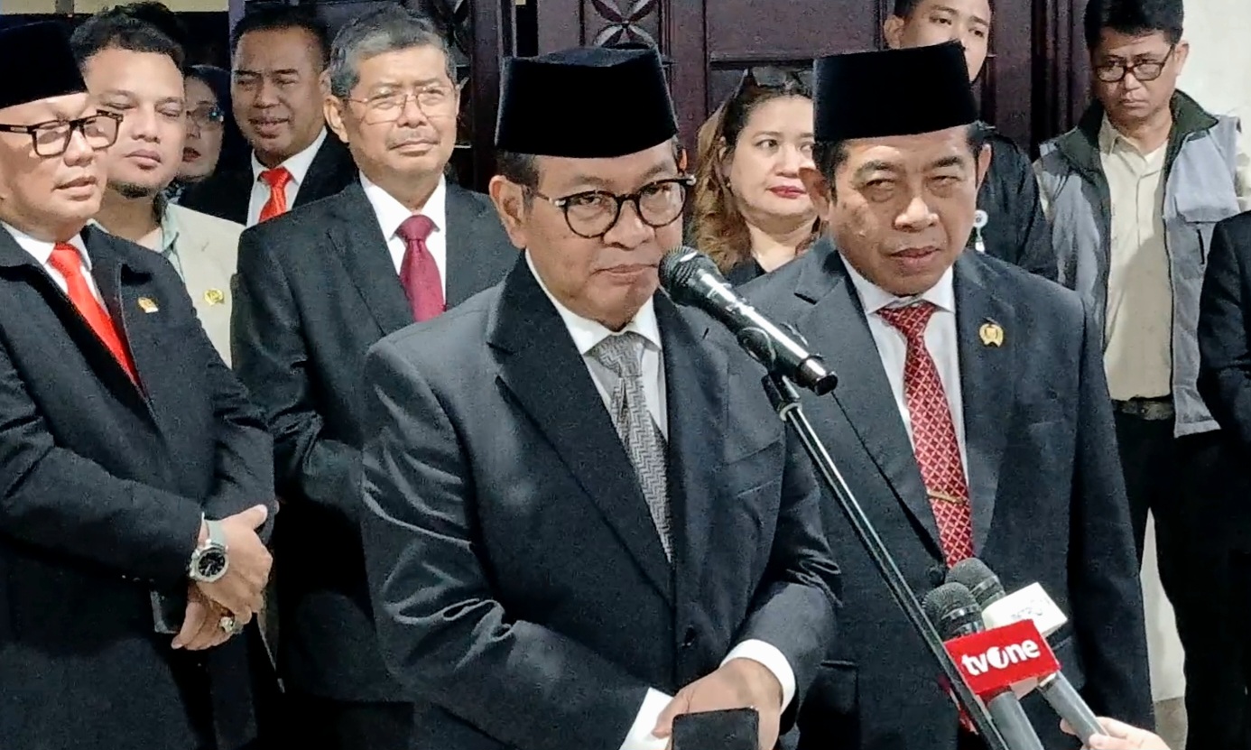 Pramono Minta Tertibkan Sopir JakLingko Ugal-ugalan: Jika Tak Bisa, Diberhentikan!