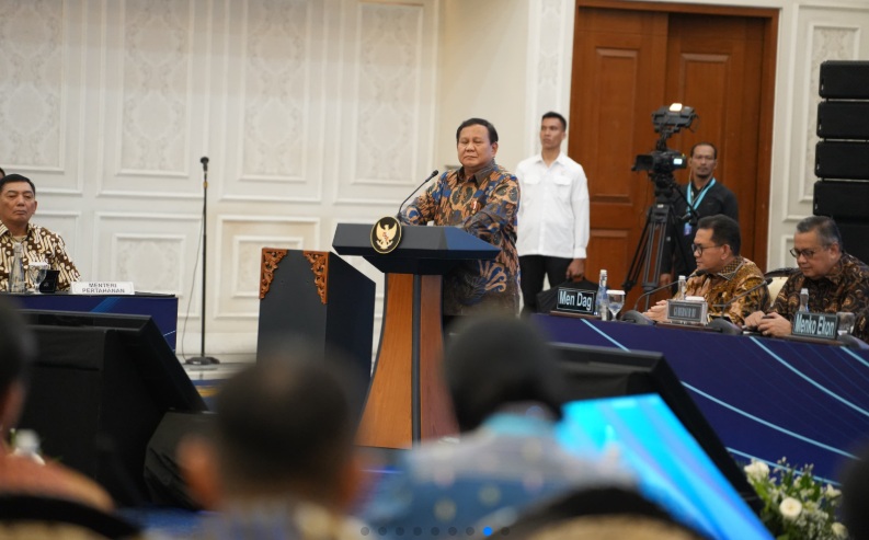Hadapi Ketidakstabilan Perekonomian Global, Apa Untung Rugi TKDN dan Impor Dilonggarkan Prabowo?