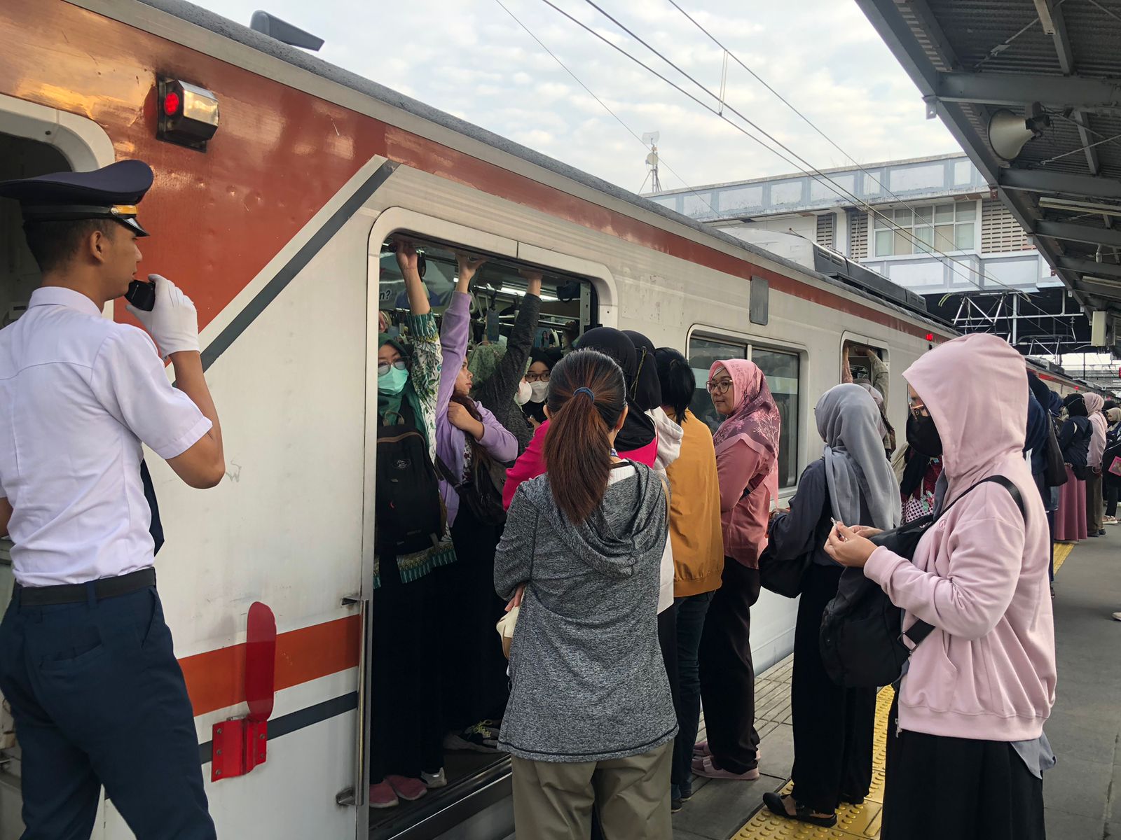 Gerbong Baru KRL Impor dari China Datang Tahun Depan, KAI Commuter: Gantikan Gerbong Lama