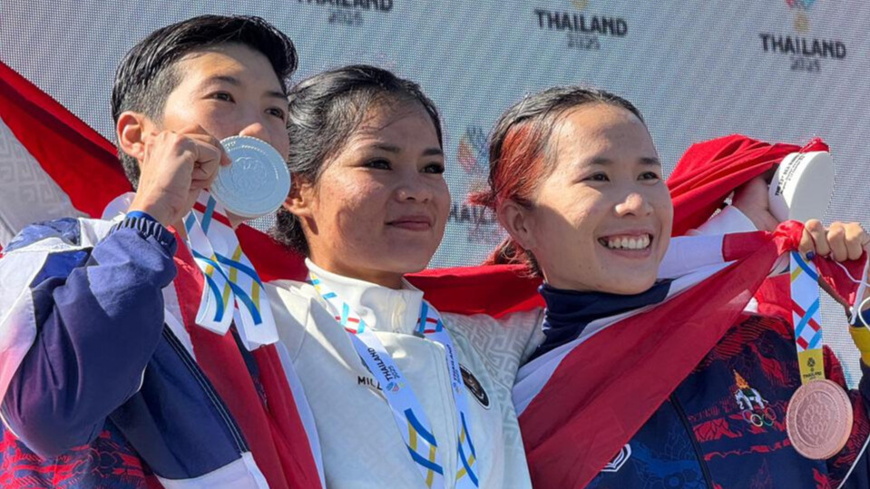 Tercepat di Nomor ITT, Ayustina Delia Priatna Tambah Emas Balap Sepeda di SEA Games 2025