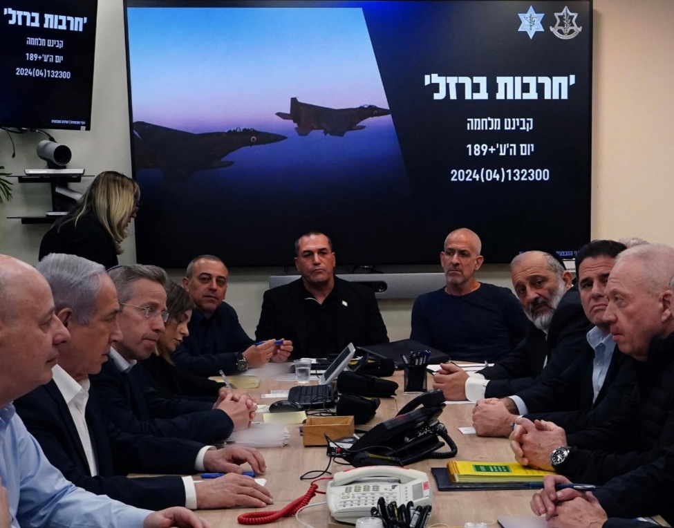 Perang Dunia III Viral Buntut Serangan Iran ke Israel, Netanyahu Rapat Mendadak