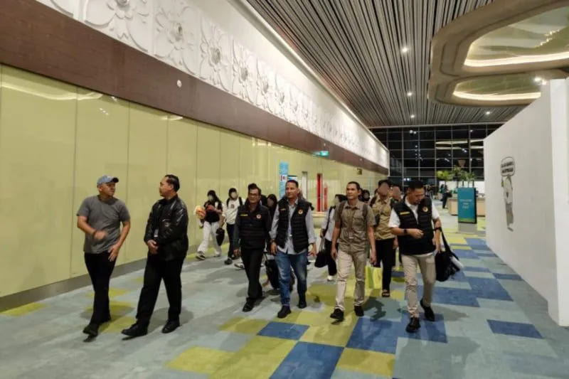 Tak Patuh Aturan, 14 WNA Terpaksa Angkat Kaki dari Yogyakarta