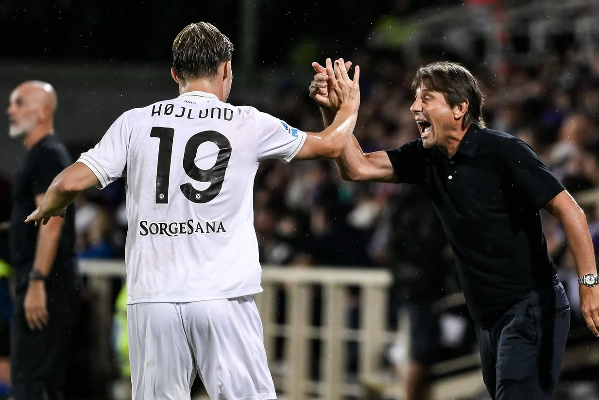 Man Utd Kembali Dipermalukan, Hojlund Jadi ‘Haaland’ Napoli