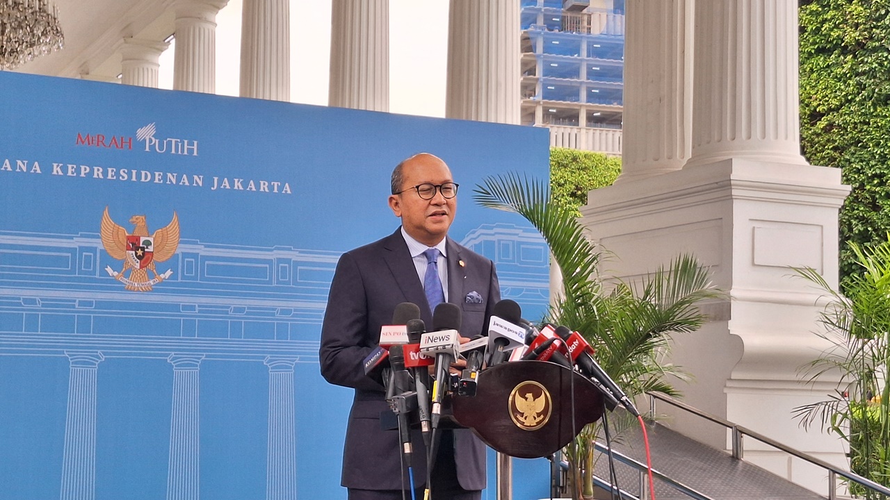 Rosan Bantah Investor Ray Dalio Mundur dari Danantara