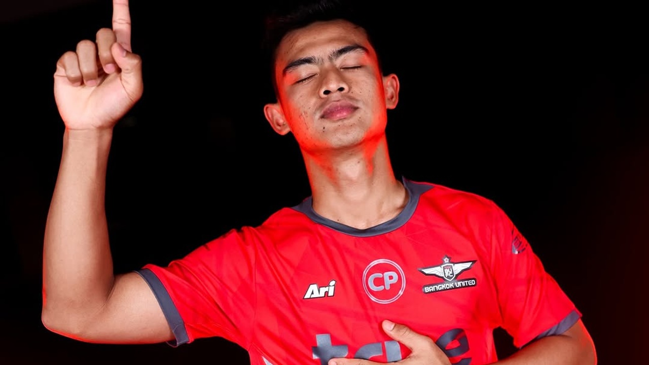 Pratama Arhan Resmi Gabung Bangkok United, Video Perkenalannya Lucu Banget!