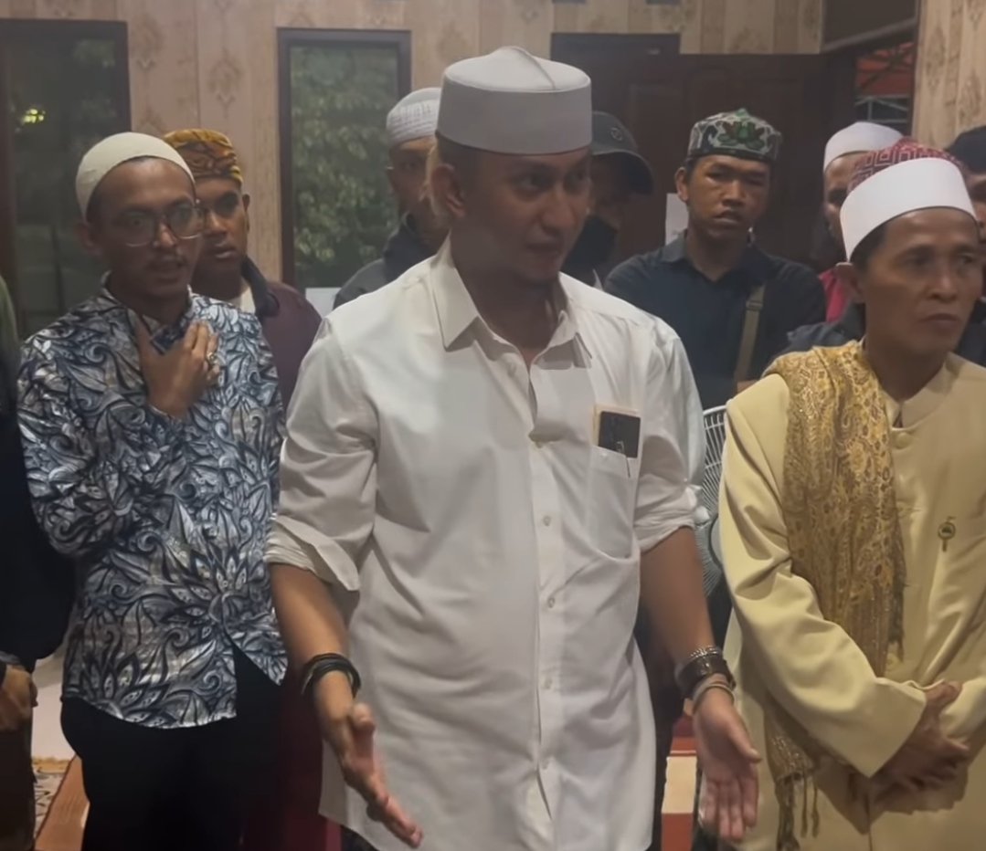 Habib Bahar Melayat Anggota TNI yang Tewas Bersimbah Darah di Bekasi, Ternyata Anggota Pomdam III/Siliwangi