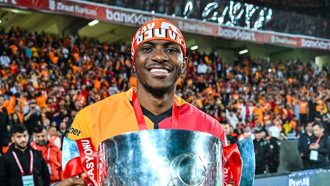Galatasaray Terkendala Duit untuk Gaet Osimhen, Napoli Minta Jaminan Bank