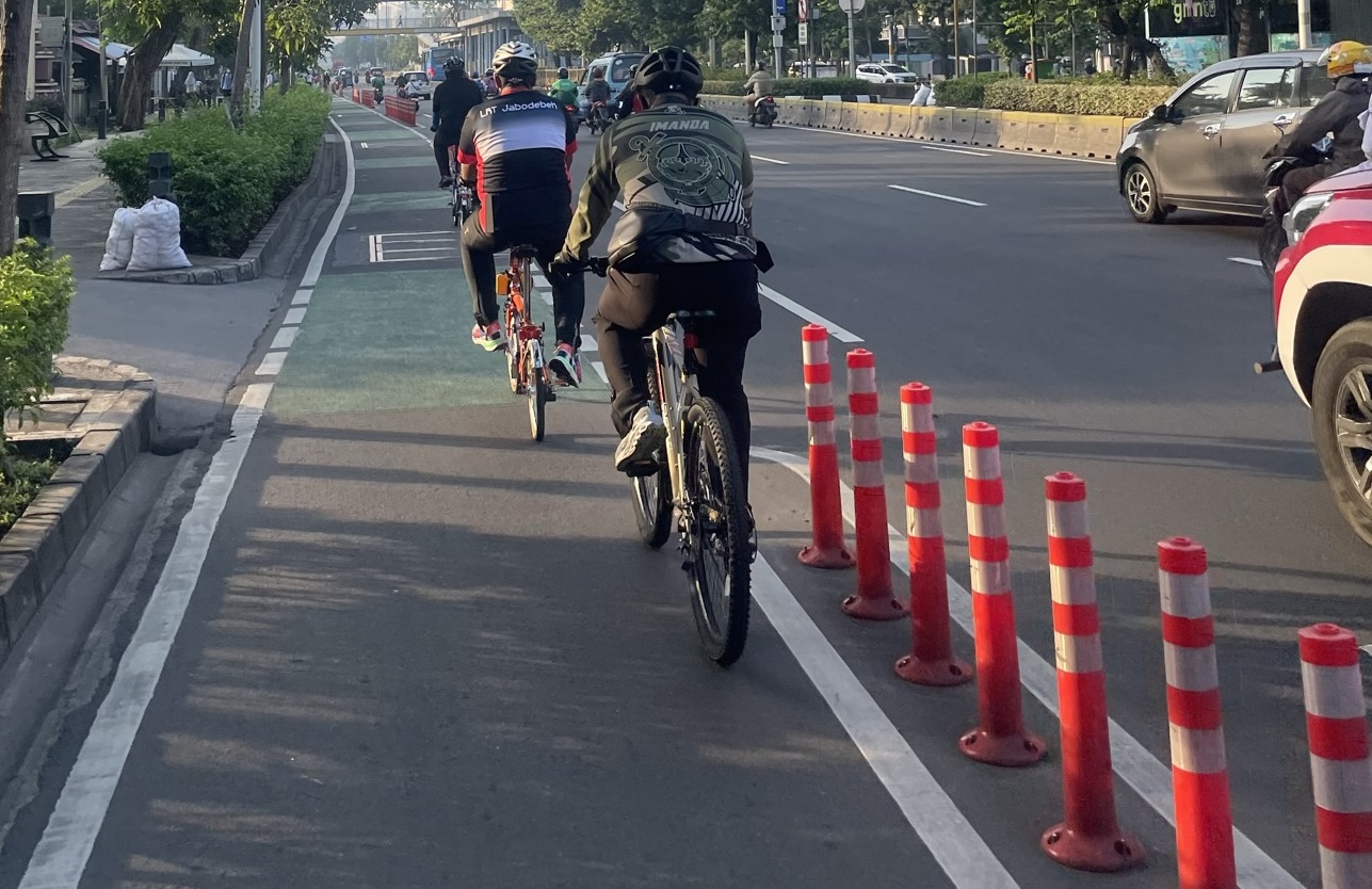 Ini Alasan Dishub DKI Jakarta Cabut Stick Cone di Jalur Sepeda